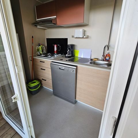 MOBILE HOME 11 people - Mobile home PREMIUM "TRIBU" -Climatised/TV -5 Bedrooms max 11 persons (baby included) 1/11 pers