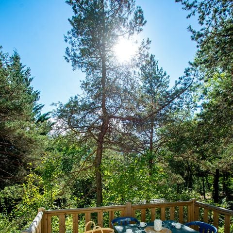 BUNGALOW 6 personnes - (SANS SANITAIRES)