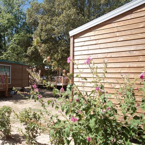 MOBILHOME 4 personnes - Standard 25m² 2 chambres + terrasse semi-couverte