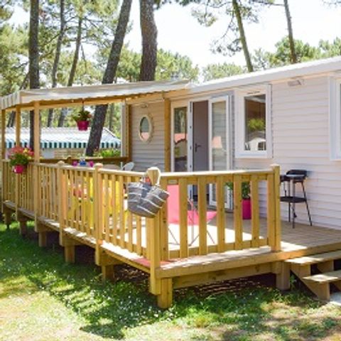 Mobilhome 6 personas - El trío de la laguna azul Contemporáneo
