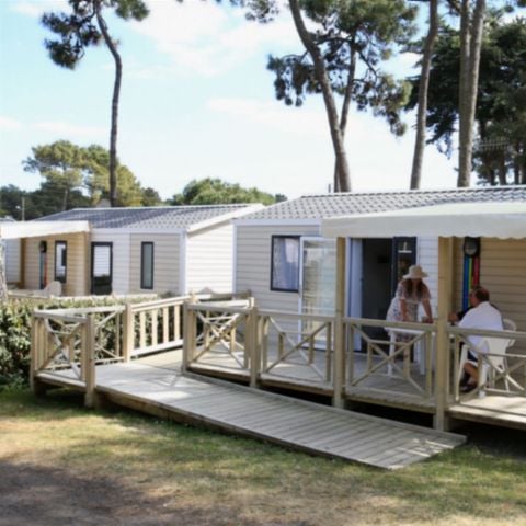 Mobilhome 5 personnes - Le bleu lagon duo PMR Contemporain