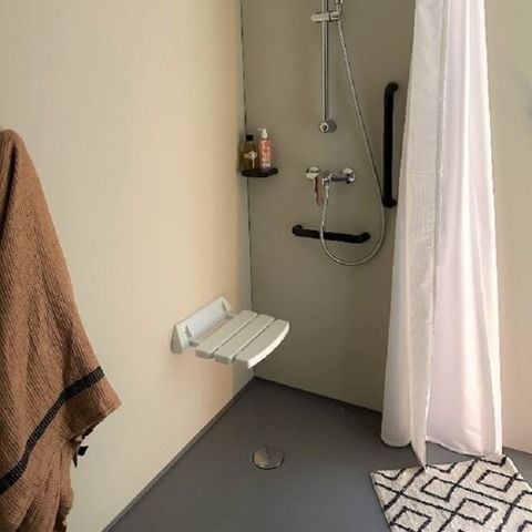 BUNGALOW 4 personnes - Confort + 2 chambres 4 personnes PMR (Personnes à mobilité réduite prioritairement) Samedi