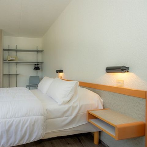 Hotelkamer 2 personen - Slaapkamer | 2 Pers. | Verhoogd terras | TV