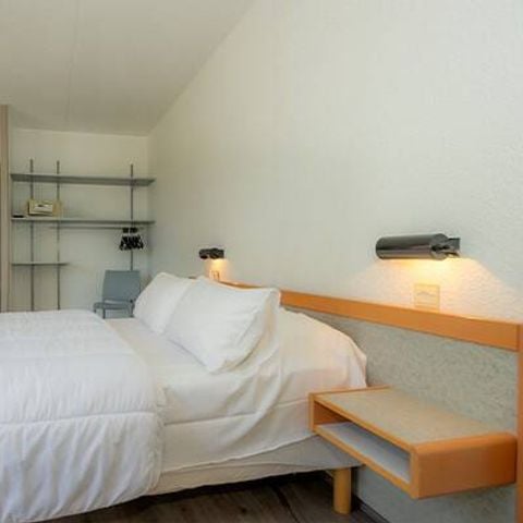 Hotelkamer 2 personen - Verhoogd terras | 1 badkamer | TV