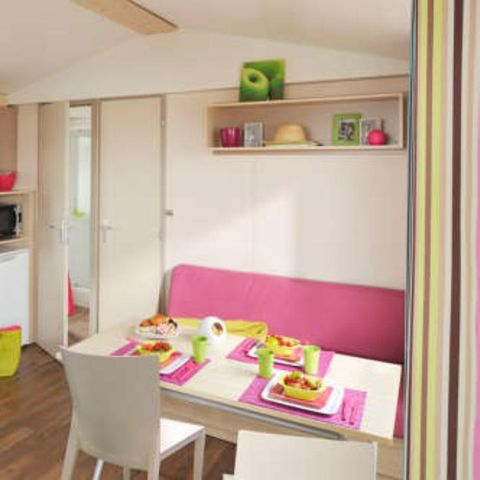 Stacaravan 4 personen - Klassiek 2 slaapkamers Loggia Zondag