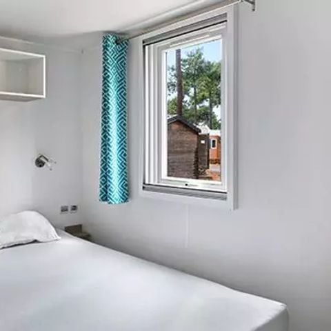 MOBILHOME 4 personnes - Mobil-home | Classic | 2 Ch. | 4 Pers. | Terrasse surélevée | Clim.