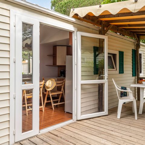 Bungalow 4 personen - Stacaravan | Klassiek | 2 Slaapkamers | 4 Pers. | Verhoogd terras