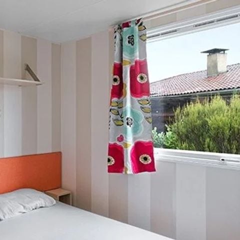 Stacaravan 4 personen - Stacaravan | Classic XL | 2 slaapkamers | 4 pers. | Verhoogd terras | Airconditioning.