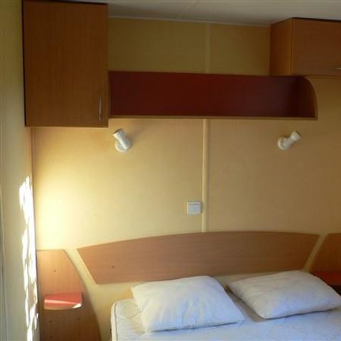 Mobilheim 6 personen - Titania 4/6 pers 2 Zimmer mit überdachter Terrasse