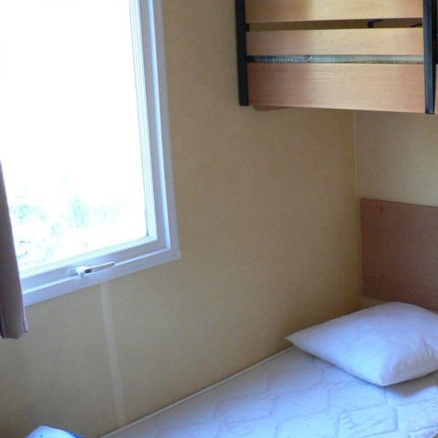 Stacaravan 6 personen - Titania 4/6 pers 2 slaapkamers met overdekt terras