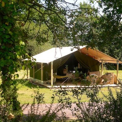 Bungalowzelt 5 Personen - VICTORIA (OHNE SANITÄRE EINRICHTUNGEN)