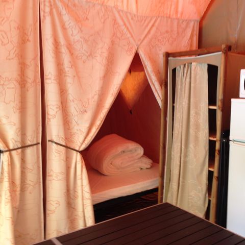 Bungalowzelt 5 Personen - KANADA (OHNE SANITÄRE EINRICHTUNGEN)