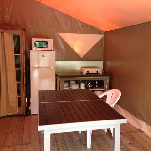 Glampingtent 5 personen - CANADA (ZONDER SANITAIR)