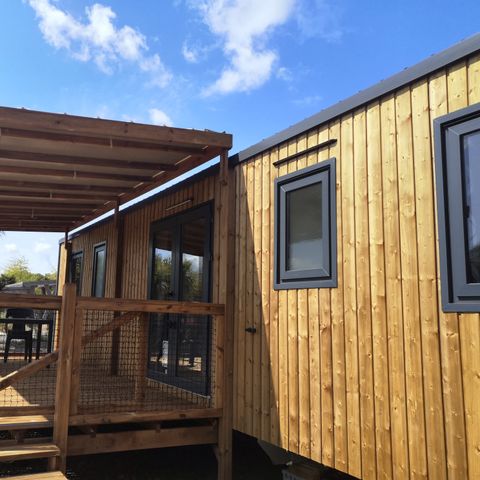 MOBILHOME 6 personas - PRESTA+ 40m² Niños - 3 dormitorios 2 baños TV + aire acondicionado