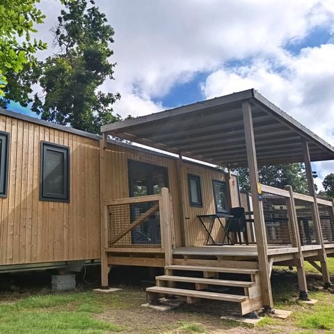 MOBILHOME 8 personas - PRESTA + 40m² - 4 habitaciones 2 baños TV + aire acondicionado