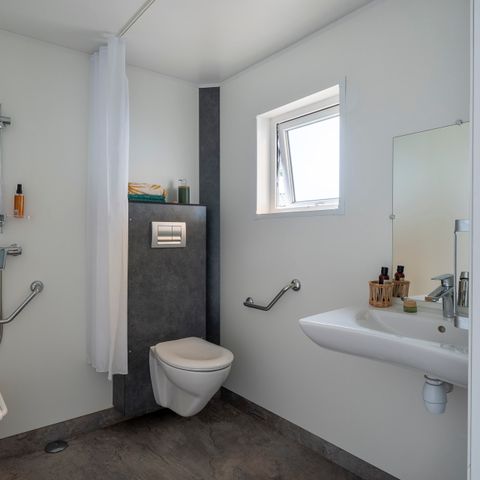 Stacaravan 4 personen - PRESTA + 33m² PMR - 2 kamers TV + airconditioning