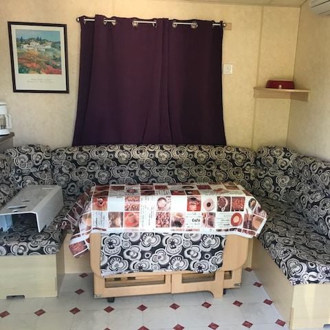 Stacaravan 7 personen - 2 slaapkamers