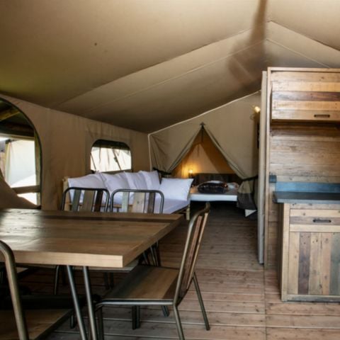 TIENDA DE LONA Y MADERA 5 personas - KENIA