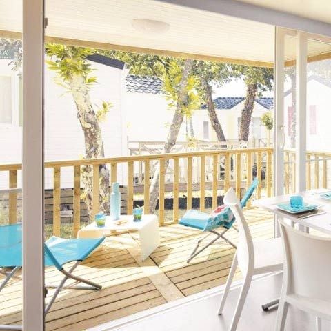 BUNGALOW 6 personnes - Confort climatisé TV (C7)