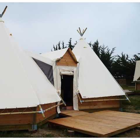 Accommodatie 6 personen - Dubbele Tipi (zonder sanitair)