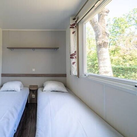 MOBILHOME 6 personnes - Mobil-home | Classic | 2 Ch. | 4/6 Pers. | Terrasse surélevée | Clim.