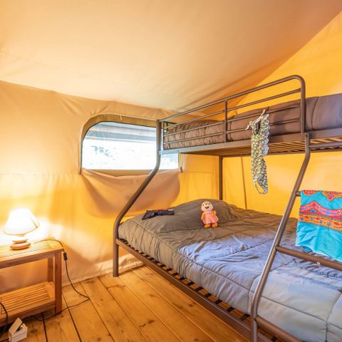Canvas and wooden tent 5 persons - Canvas lodge Victoria - 30m² - France