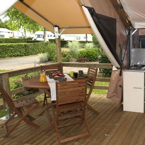 Canvas and wooden tent 5 persons - Canvas lodge Victoria - 30m² - France