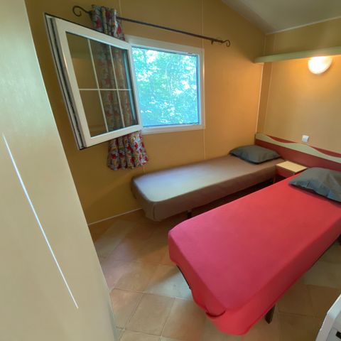 MOBILHOME 4 personnes - Mobil-home Confort 32m² (4p-2ch), Clim, TV