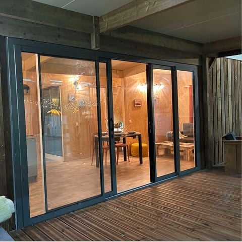 CHALET 5 persone - Chalet Premium (35m²) con terrazza coperta, 2 camere da letto