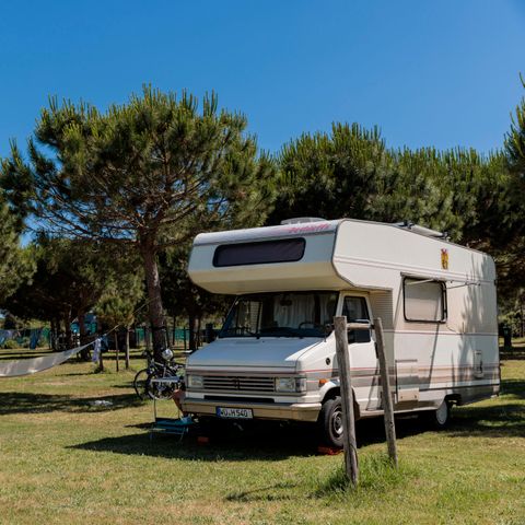 PLOT - SMART LOCATION