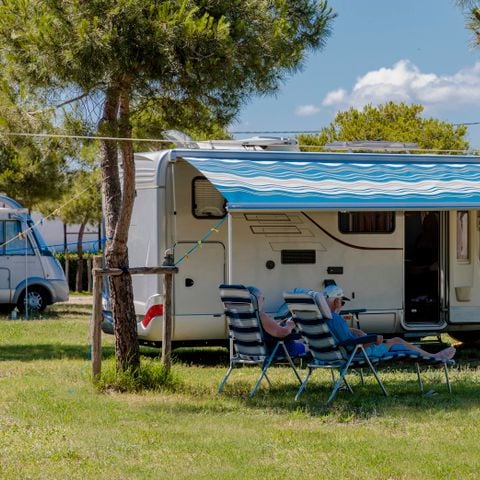 STAANPLAATS - SMART LOCATIE