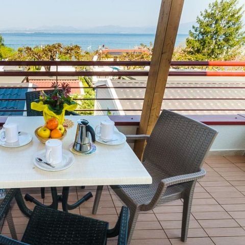 Apartement 2 Personen - obere Zweizimmerwohnung mit Seeblick