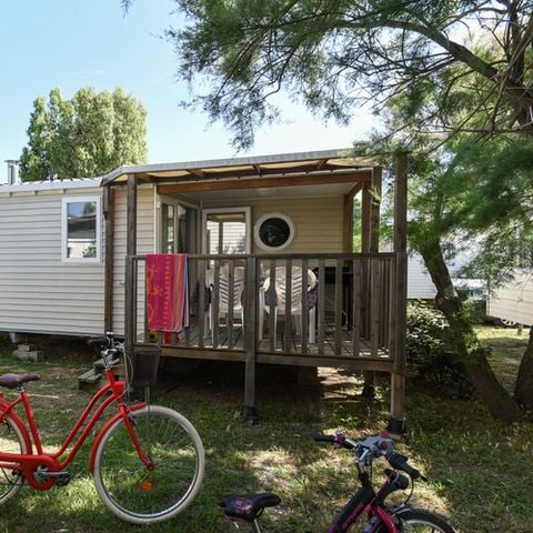 BUNGALOW 4 personnes - TV + PLANCHA - Côté Oasis