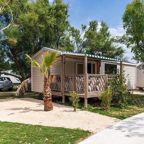 MOBILE HOME 5 people - TV + AIR CONDITIONING + PLANCHA