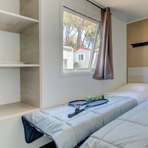 BUNGALOW 4 personnes - Mobil-home | Comfort XL | 2 Ch. | 4 Pers. | Terrasse surélevée | Clim.
