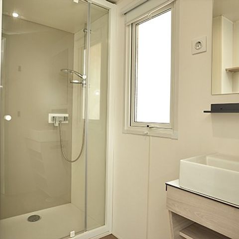 MOBILE HOME 6 people - | Comfort | 3 Bedrooms | 6 Pers | Raised terrace | Air conditioning | TV