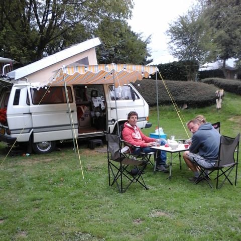 PLOT - caravan or motorhome with electricity