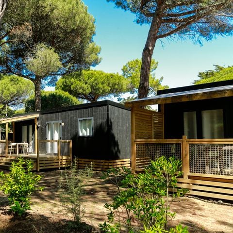 CASA MOBILE 4 persone - Premium 30m² (2 camere da letto - 4 posti letto) + terrazza + TV + lenzuola e asciugamani