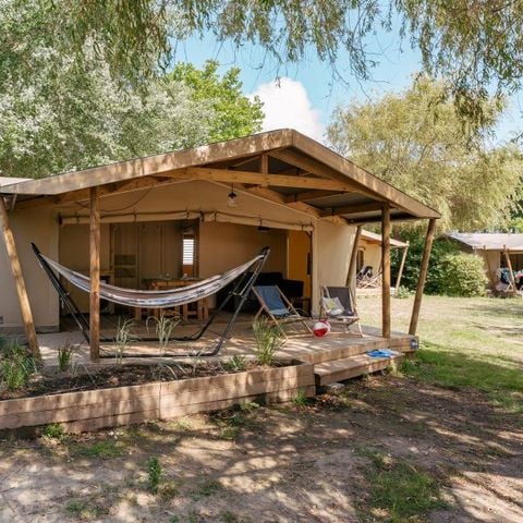 Safarizelt 4 Personen - Ecolodge Cotton toil Comfort 35m²davon 11m² überdachte Terrasse + TV