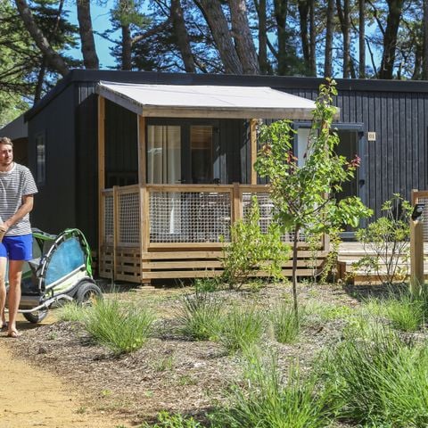 MOBILHOME 6 personnes - Premium 34m² (3 chambres - 6 pers.) + terrasse couverte + TV + draps + CLIM