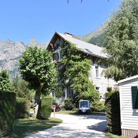 Le Château de Rochetaillée Le Château de Rochetaillée - Camping Isere - Image N°17