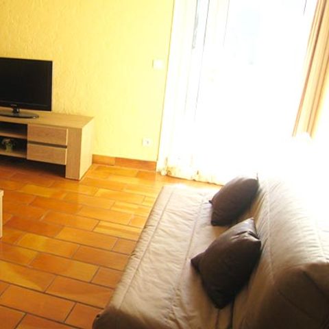 VILLA 8 people - PROVENCALE (garden and private jacuzzi)