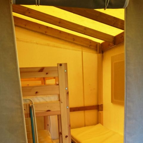 TENTE TOILE ET BOIS 5 personnes - Sahari - Arrivée samedi sans sanitaire - Animaux Interdits