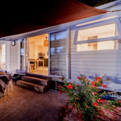Mobile home 4 persons - Privilège P2 - 2 bedrooms - 2 bathrooms - JACUZZI - GARDEN