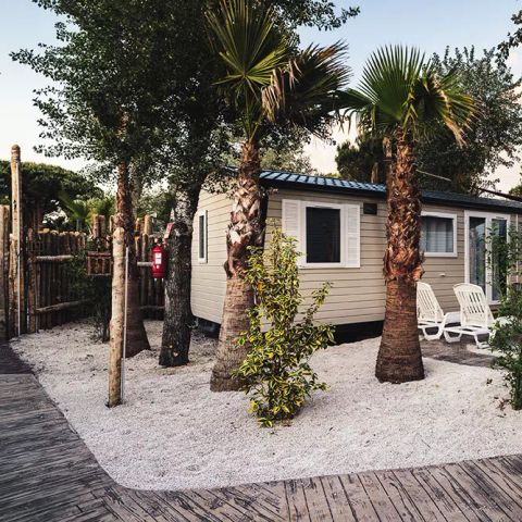 CASA MOBILE 6 persone - Pacchetto Privilege 4 camere 6 persone con aria condizionata + TV