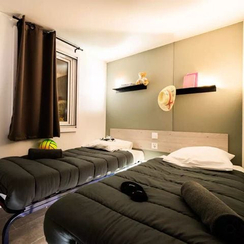 Stacaravan 6 personen - Privilege pakket 4 kamers 6 personen Airconditioning + TV