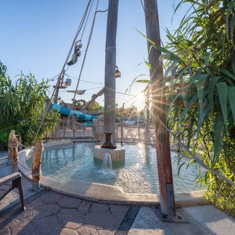 Pirates World Village-club Les Sables d'Or - Camping Hérault - Image N°3