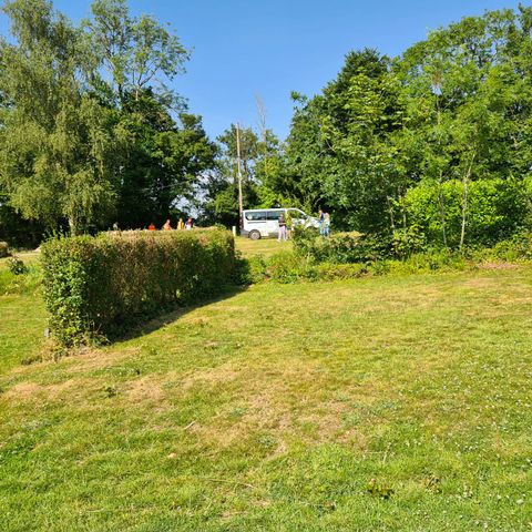 PIAZZOLA - Piazzola : 1 veicolo + elettricità inclusa 2 persone