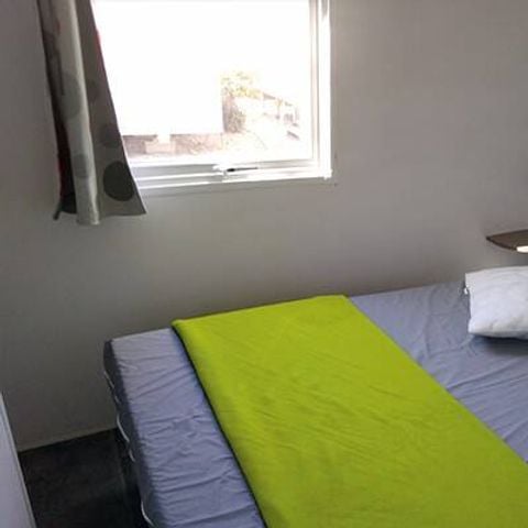 Stacaravan 4 personen - Stacaravan | Klassiek | 2 Slaapkamers | 4 Pers. | Verhoogd terras | Airconditioning.