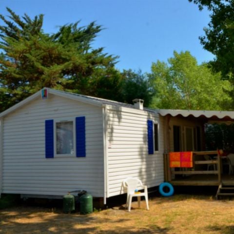 BUNGALOW 6 personnes - 2 Chambres (Ventilateur)